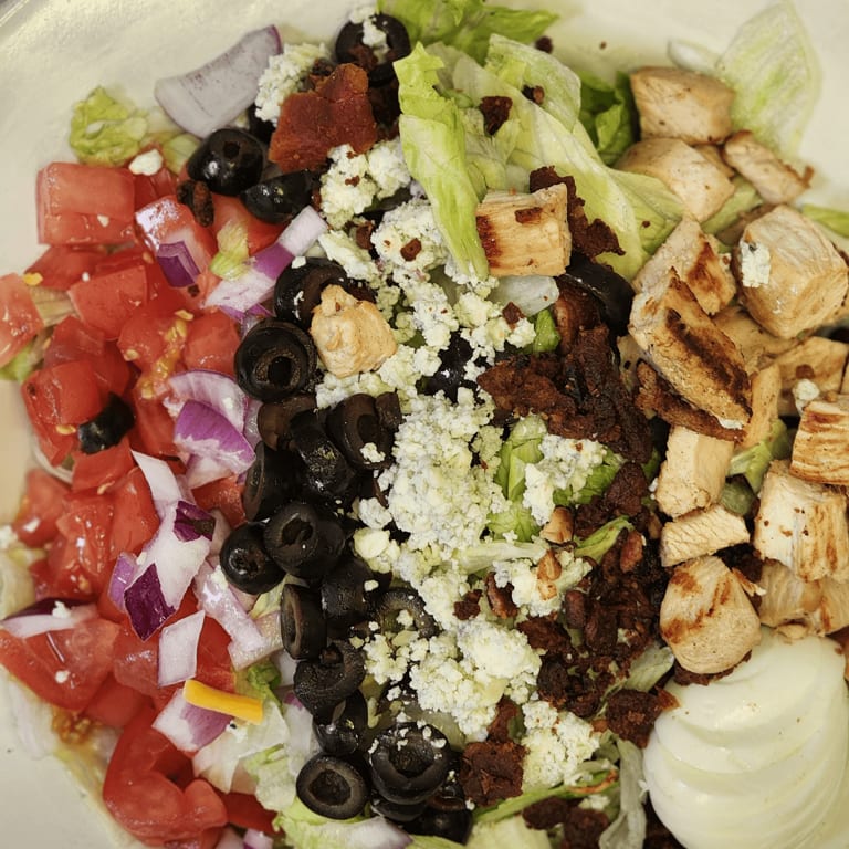 Cobb Salad: A Fresh American Classic